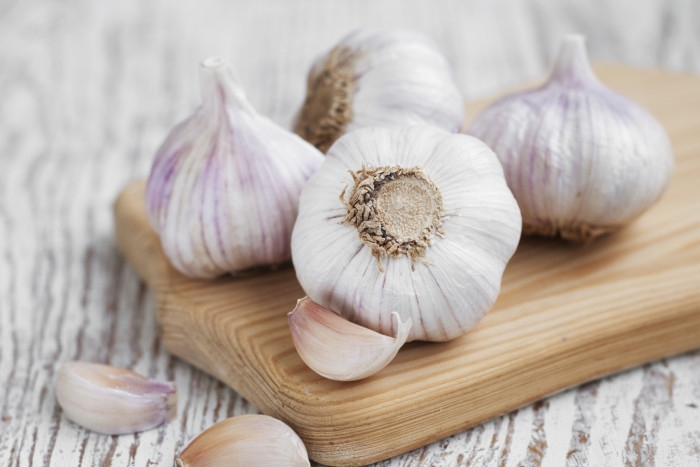 чеснок для печени вреден или нет