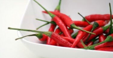 посадить перец Чили из семян дома